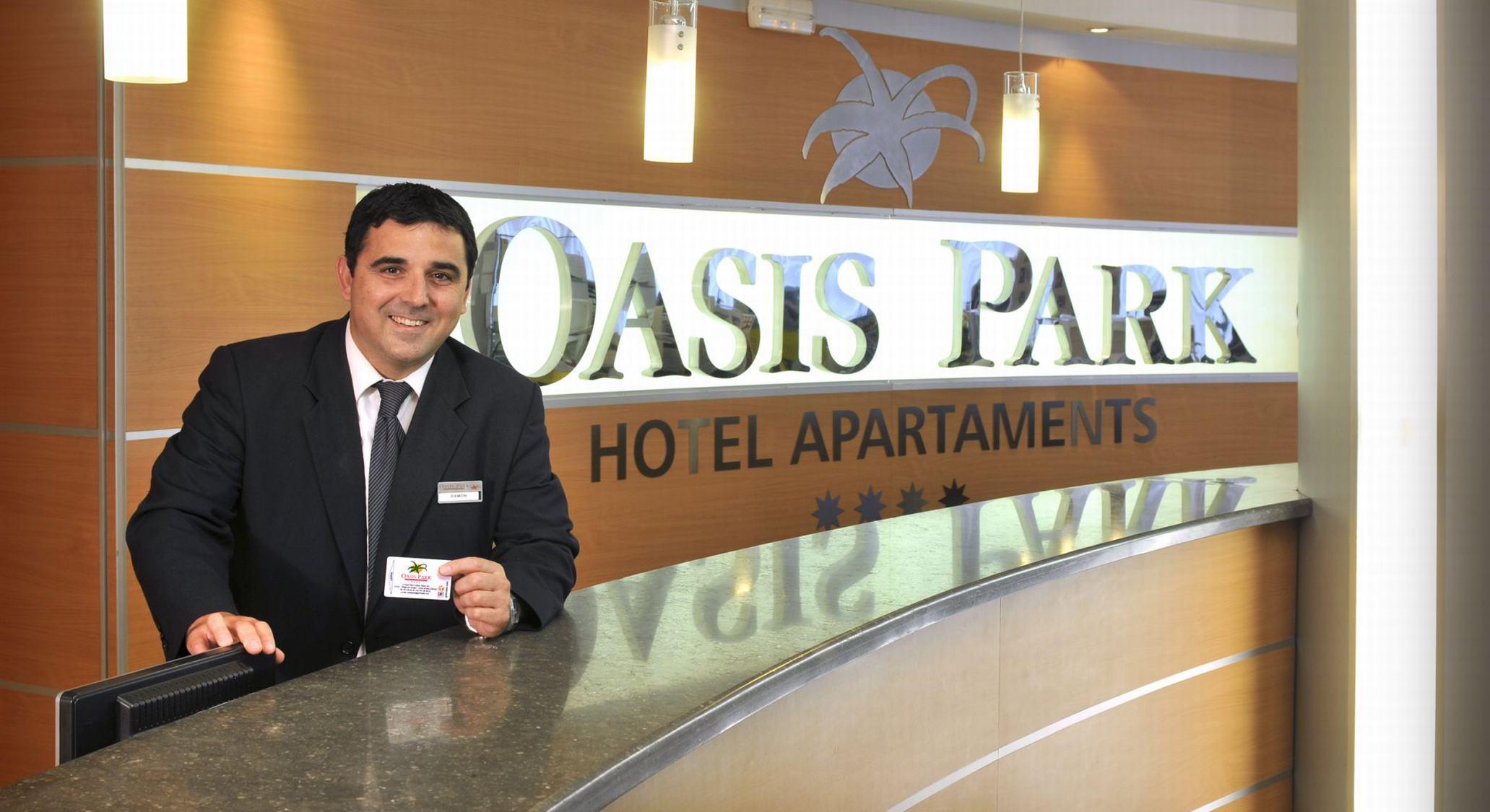 Hotel Ght Oasis Park & Spa Lloret de Mar Exterior foto